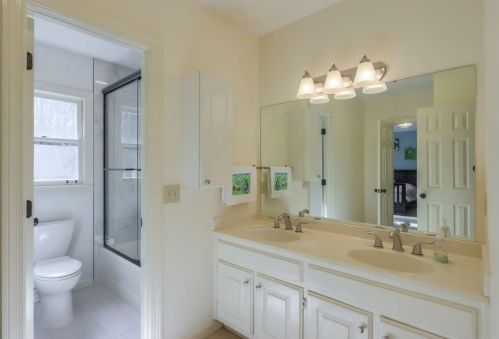 1775 Brandon Hall Dr, Atlanta GA  30350-3706 exterior