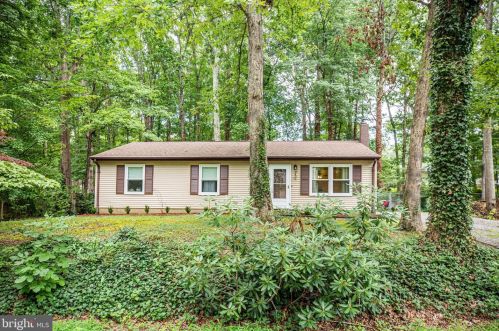 214 Hampton Dr, Spotsylvania, VA 22551-8746
