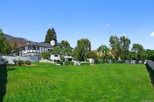 780 25th St, Upland CA  91784-1109 exterior