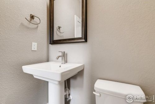 2951 William Neal Pkwy, Fort Collins CO  80525 exterior