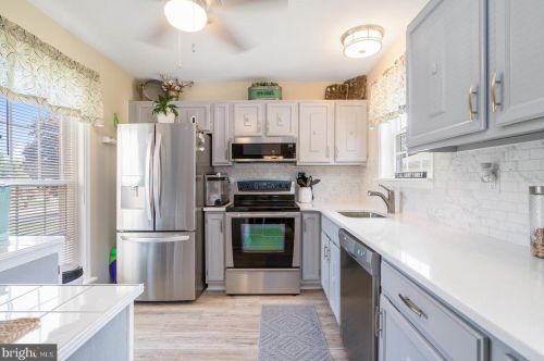 107 Woodlawn Dr, Forest Hill MD  21050-1233 exterior