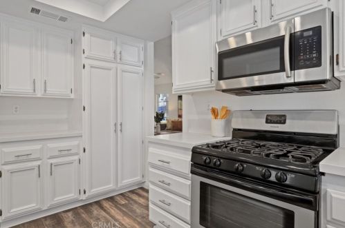 8499 Yarrow Ln, Riverside CA  92508-2969 exterior