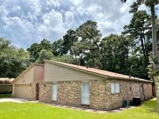 123 Foster Oaks Dr, Conroe TX  77301-4583 exterior