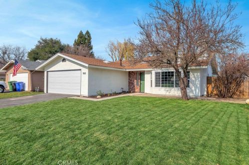 3234 Amber Dr, Lake Nacimiento, CA 93446-4536