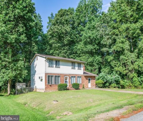 7302 Wild Turkey Dr, Spotsylvania, VA 22553-7738