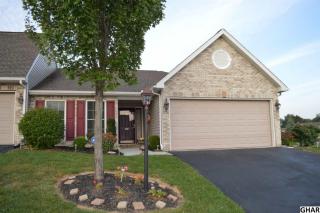 108 Merrihill Dr, Carlisle PA  17015-6937 exterior