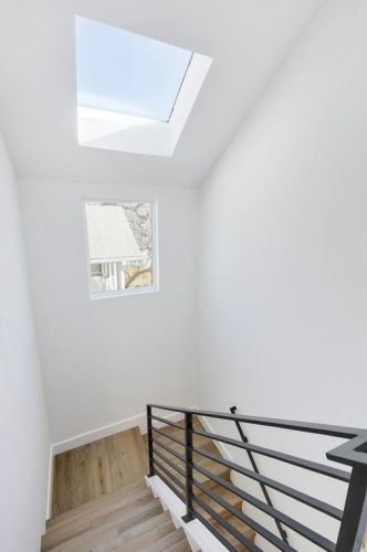 4907 Delores Ave, Austin TX  78721-2107 exterior