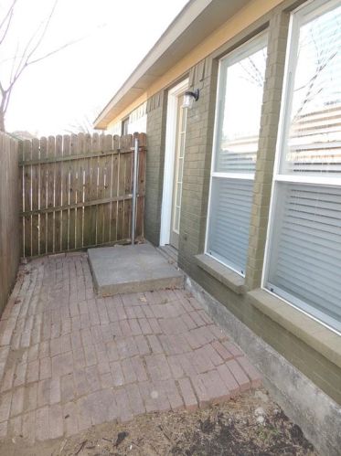 9936 Long Rifle Dr, Fort Worth TX  76108-4154 exterior