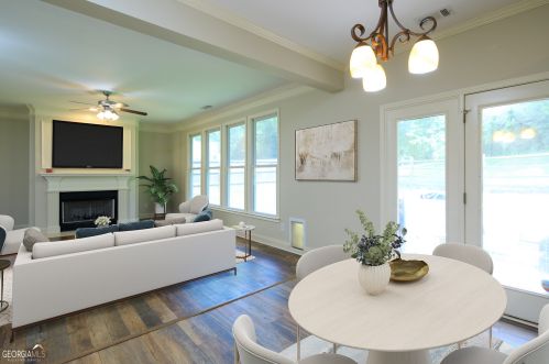 8130 Gracen Dr, Gainesville, GA 30506-8070