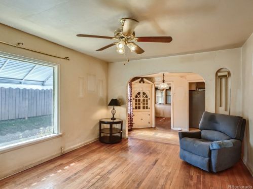 75 Julian St, Denver, CO 80219-1941