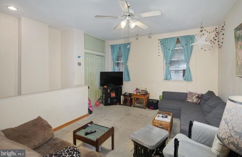 2001 13 St, Philadelphia PA  19148-5503 exterior