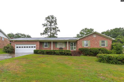 111 Cherry Ln, Cayce-West Columbia, SC 29033-2301