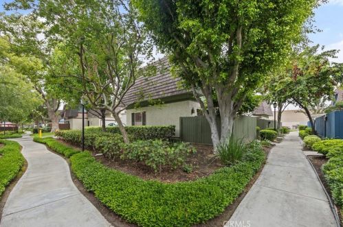 2838 Frontera St, Anaheim CA  92806-3344 exterior