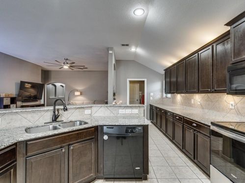 4520 Rockmill Trl, Fort Worth TX  76179-5091 exterior