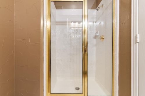 3627 Fld Stone Dr, Carrollton TX exterior