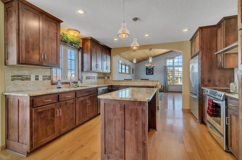 400 Luella St, Watkins, MN 55389-1012