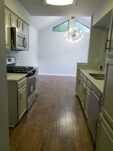 2606 Leo Dr, Garland TX  75044-6652 exterior