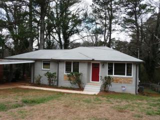 1249 Richard Rd, Decatur, GA 30032-2530