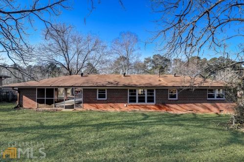 1289 Hicks Cir, Conyers GA  30012-4219 exterior