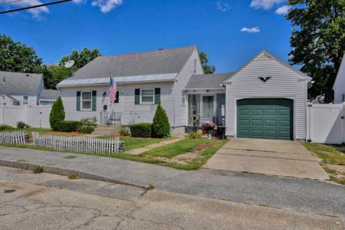 58 Fairview Ave, Nashua, NH 03060-4263