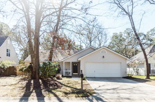 1332 Lexington Dr, Mount Pleasant, SC 29466-8515