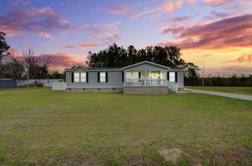 13792 Sniders Hwy, Moselle, SC 29929-5118