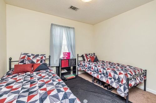 108 Brandon Ridge Cir, Stockbridge GA  30281-6484 exterior