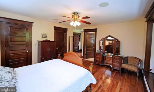 2144 Lawrence Rd, Trenton NJ 08648 exterior