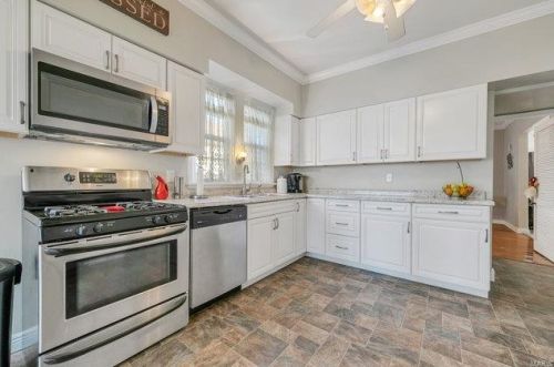 305 Steinhagen Rd, Pendleton, MO 63383-1613