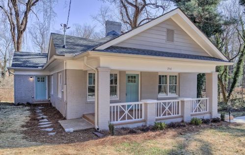 956 Lawton St, Atlanta GA  30310-3336 exterior