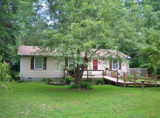 214 Evergreen Dr, Lancaster, VA 22503-3573