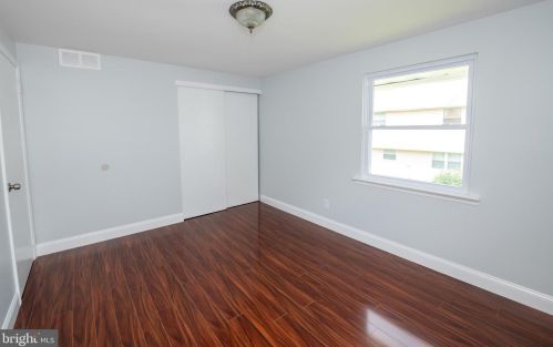 1865 Greymont St, Philadelphia PA  19116-3829 exterior