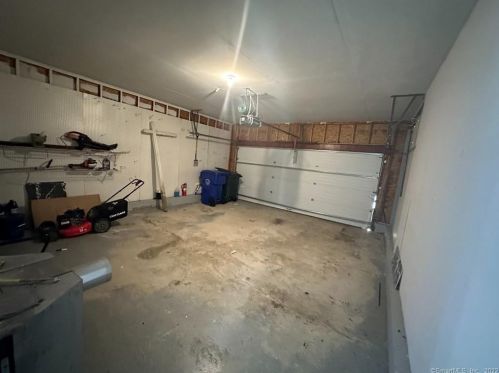 552 Wood Duck Dr, Torrington CT  06790-2587 exterior