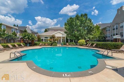 375 Highland Ave, Atlanta GA  30312-1911 exterior