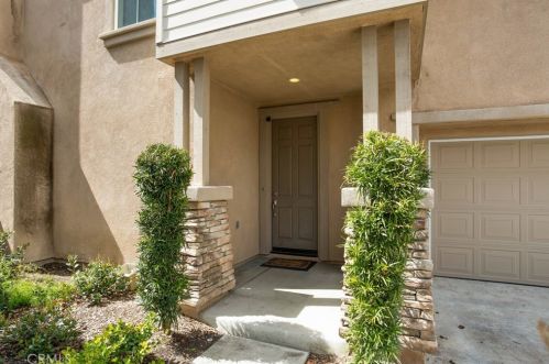 31573 Six Rivers Ct, Temecula, CA 92592-2889