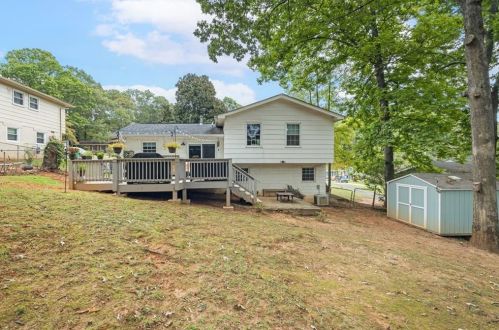 2579 Hatfield Cir, Atlanta GA  30316-3950 exterior