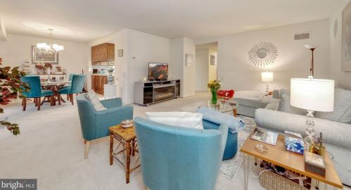 3423 Leisure World Blvd, Silver Spring, MD 20906-1721