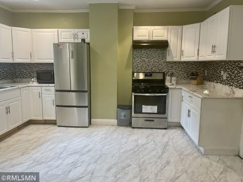 1715 26th St, Minneapolis MN  55404-4024 exterior