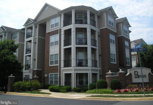 12900 Centre Park Cir, Herndon, VA 20171-5864