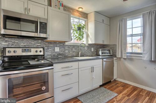 215 Cavalry Rd, Carlisle PA  17013-1606 exterior