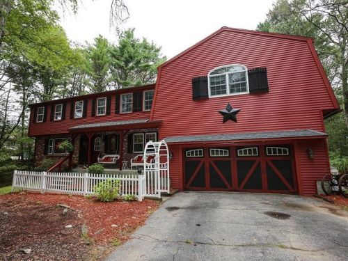 349 Benedict Rd, Burrillville, RI 02830-1759