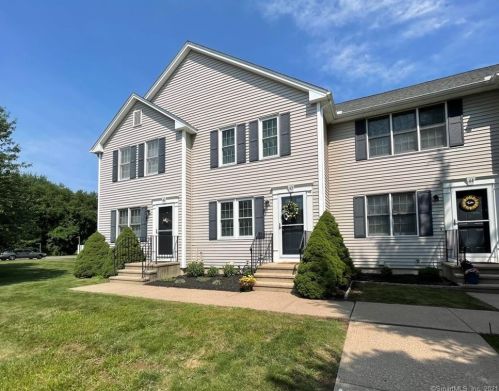 43 White Tail Ln, Wallingford, CT 06492-5350