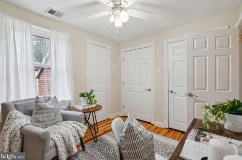 510 11 St, Philadelphia PA 19123-3723 exterior