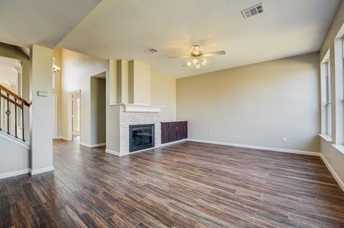 3908 Randall Ln, Carrollton TX 75007-1085 exterior