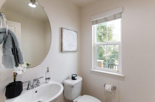 1775 Mccandless Dr, Milpitas CA 95035-8048 exterior