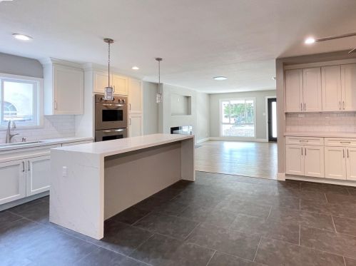 1036 Santa Cruz Dr, Concord CA  94523-2331 exterior