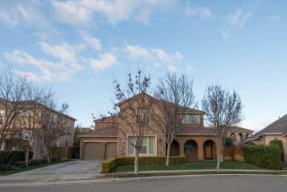 1163 Lester Ave, Clovis, CA 93619-7542