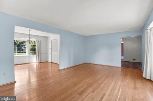 13609 Mills Ave, Silver Spring MD exterior