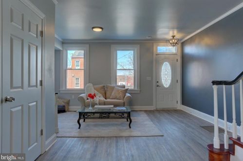 504 Chestnut St, Lancaster PA  17602-3019 exterior