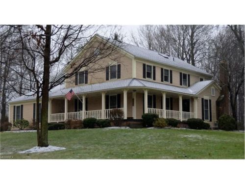 205 Ironwood Cir, Aurora OH  44202-8243 exterior